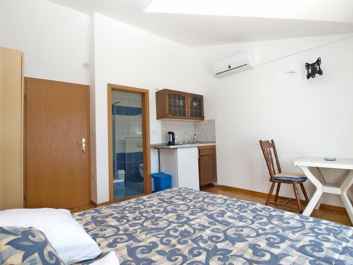 Apartments Anto 1598 Fazana Luaran gambar