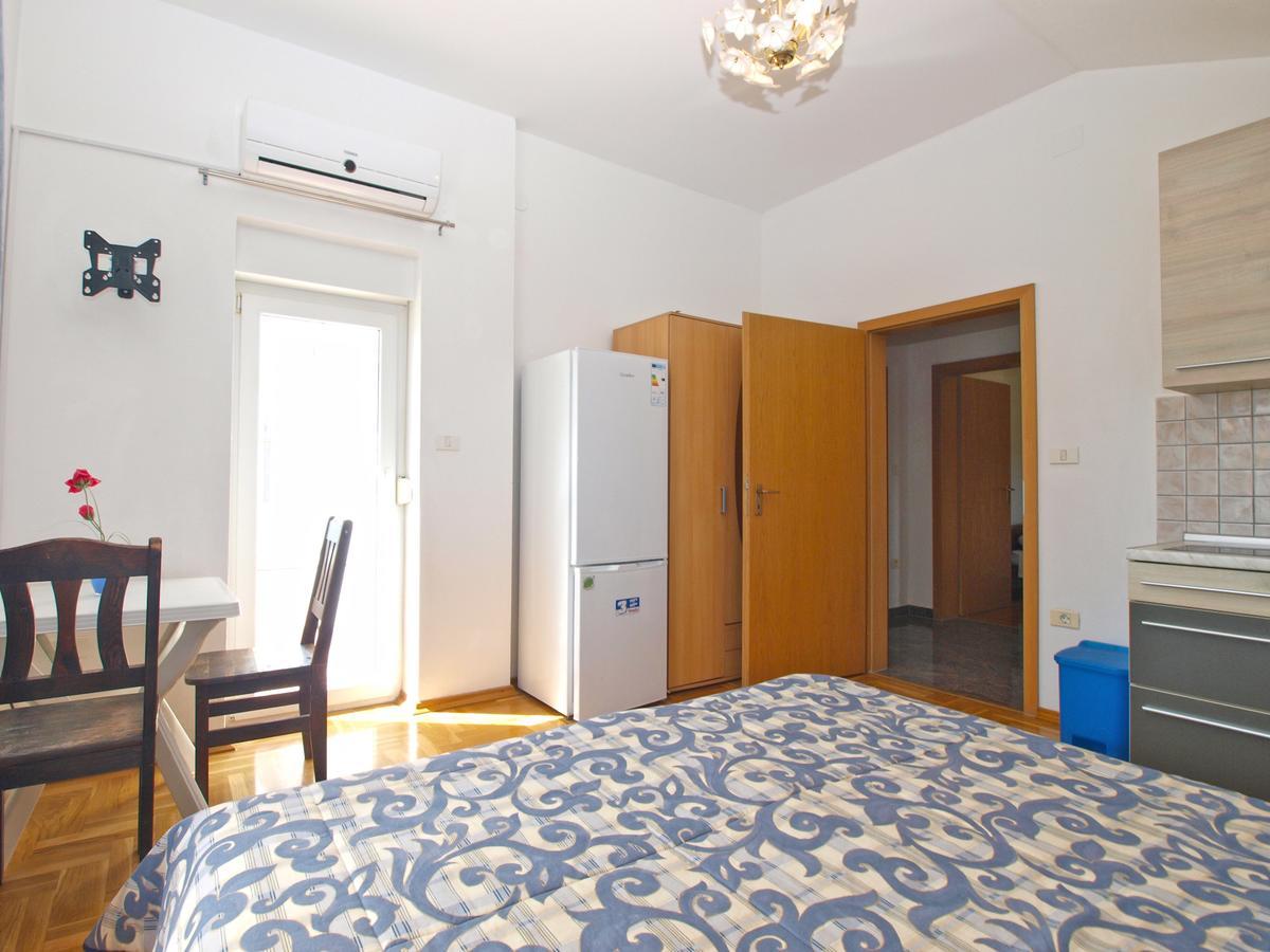 Apartments Anto 1598 Fazana Luaran gambar